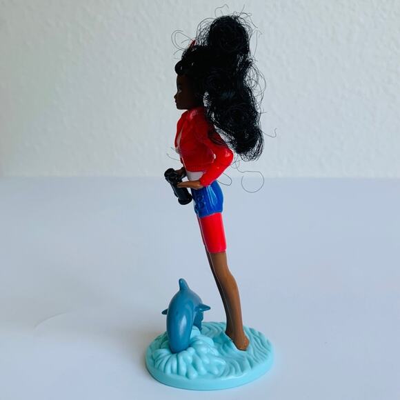 NEW 1994 Mattel Barbie Lifeguard Action Figure - Picture 2 of 10